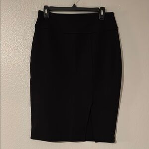 Elegant Black Pencil Skirt